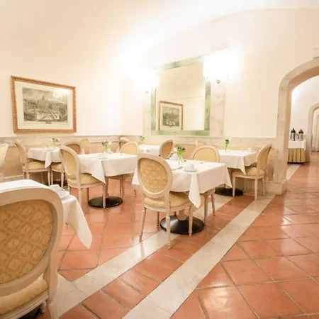 Hosianum Palace 3*